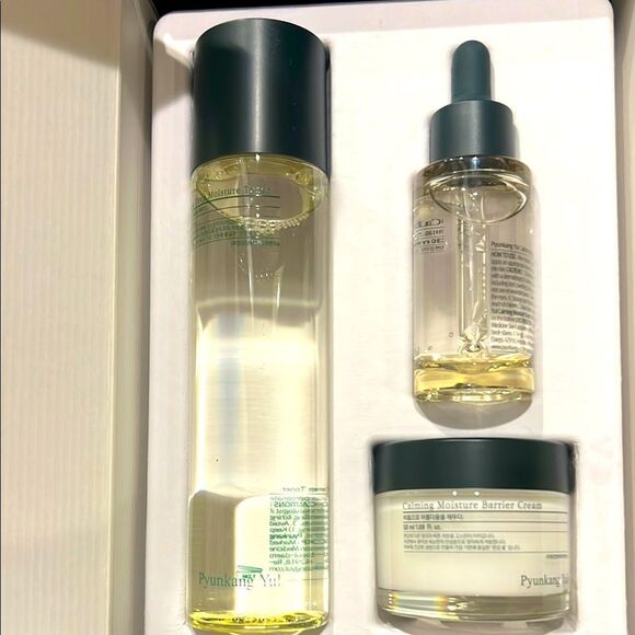 Brand New Pyunkang Yul] Calming Line Gift Set in box - Picture 2 of 5